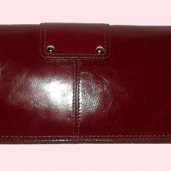 Coach ~ BLEEKER Crimson Red Patent Leather Large Buckle Wristlet Wallet F43371 - Picture 5 of 11